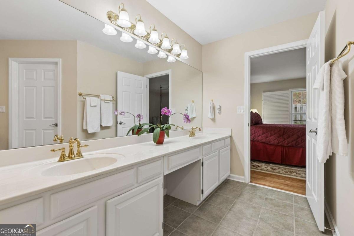 6224 Meadow Run Court Peachtree Corners - Photo 32