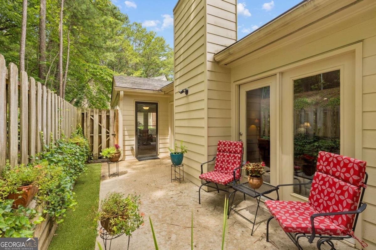 6224 Meadow Run Court Peachtree Corners - Photo 45