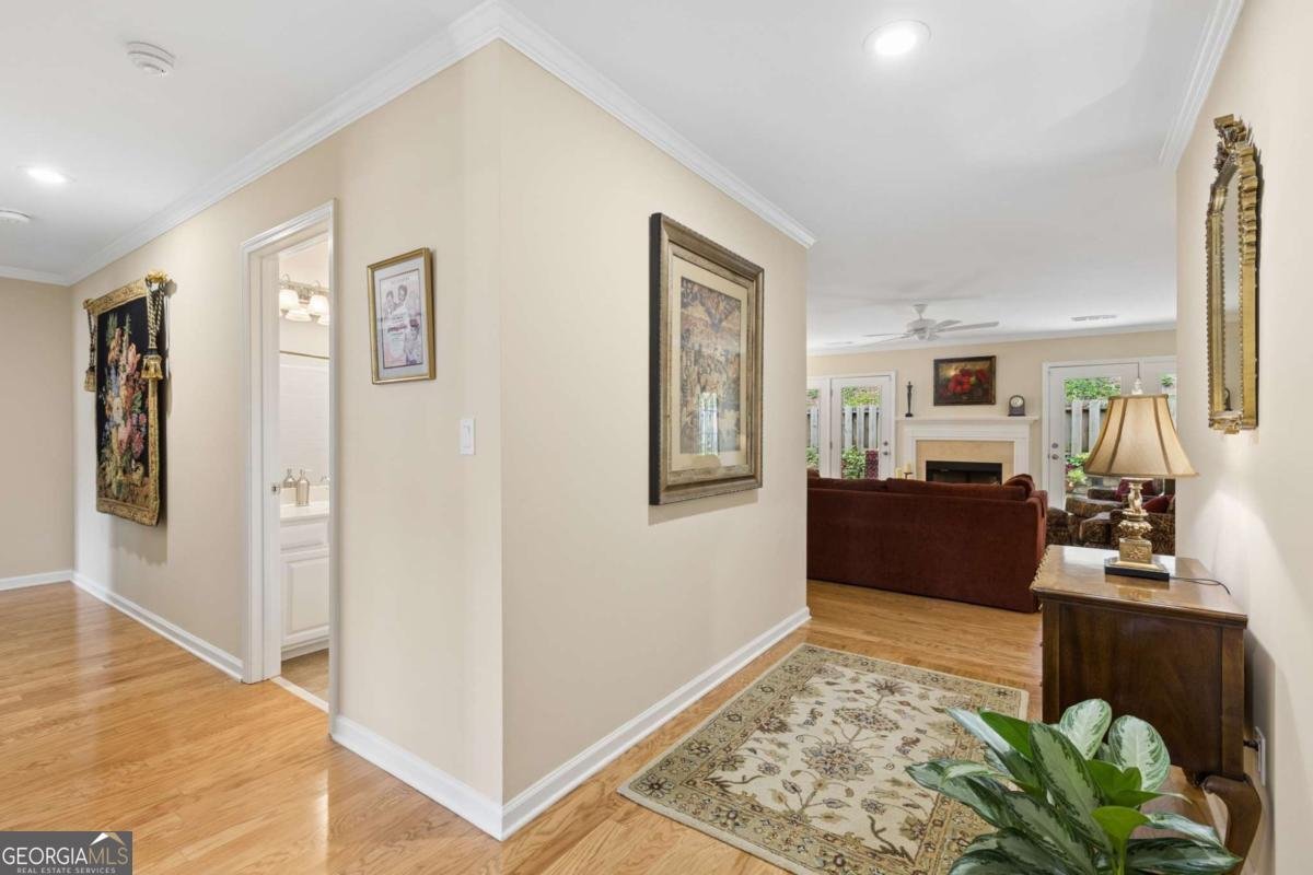6224 Meadow Run Court Peachtree Corners - Photo 7