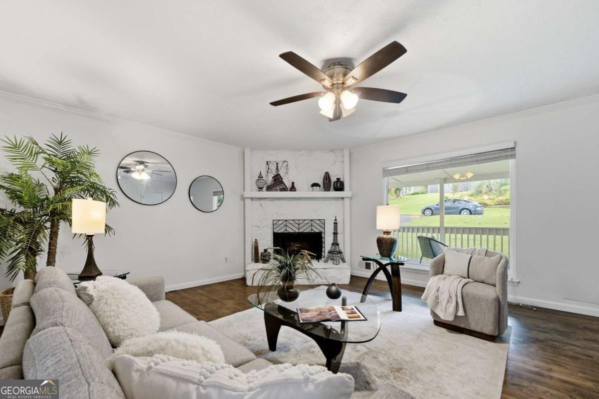 270 Parkmont Court Roswell - Photo 6
