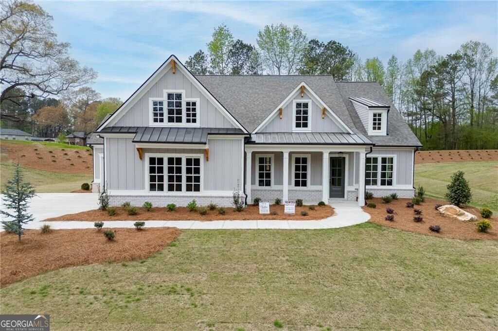 8155 Heardsville Court Cumming - main photo