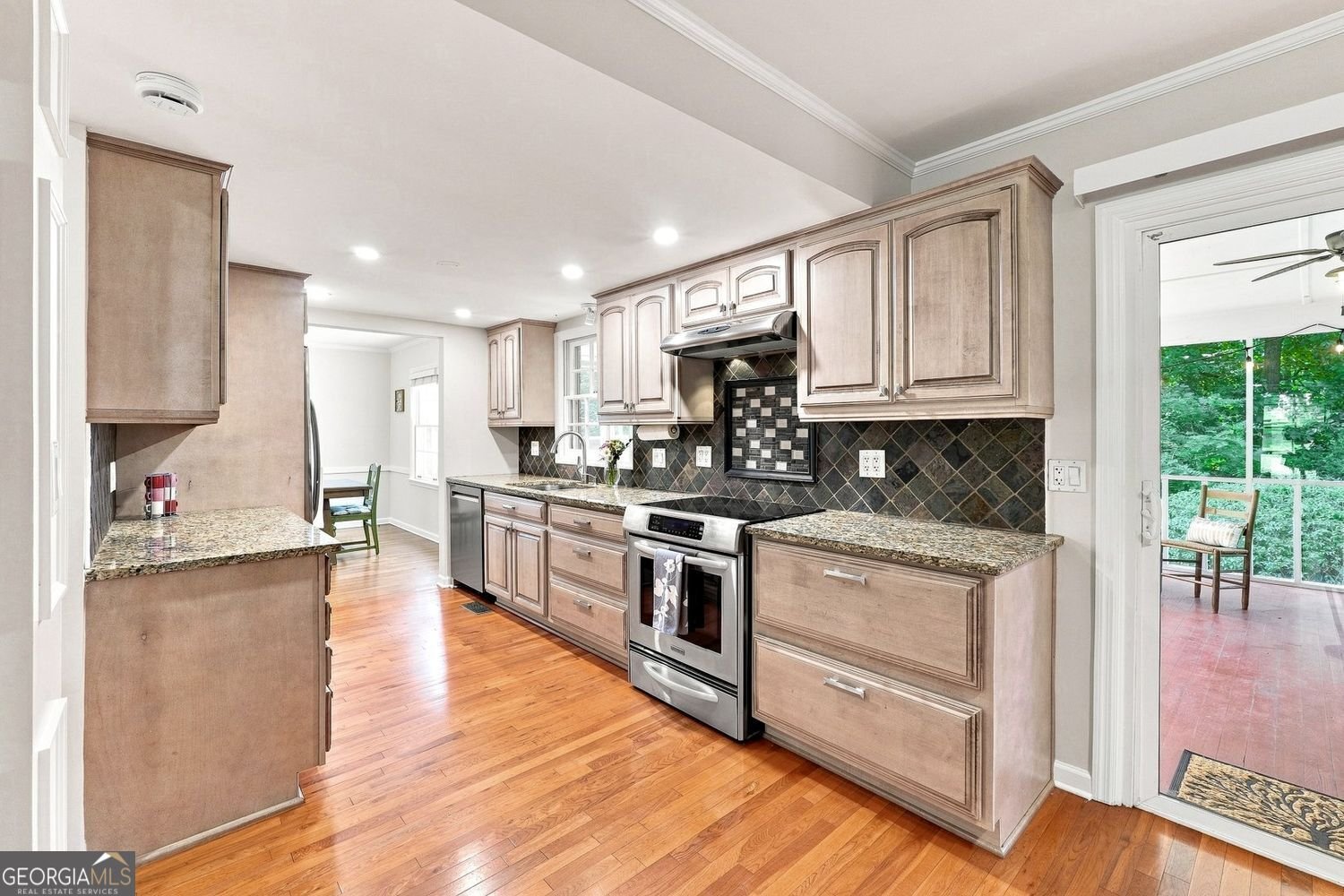 2820 Briarglen Drive Atlanta - Photo 13