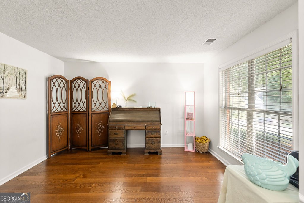 6445 Glen Dr Cumming - Photo 7