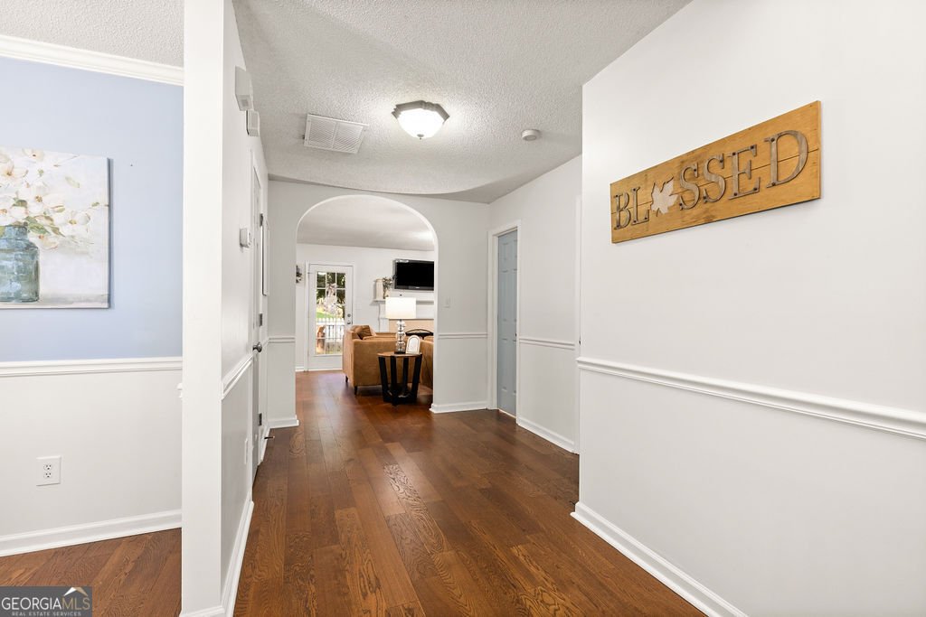 6445 Glen Dr Cumming - Photo 9