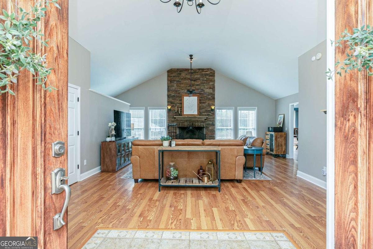 3021 Old Lost Mountain Road Powder Springs - Photo 6
