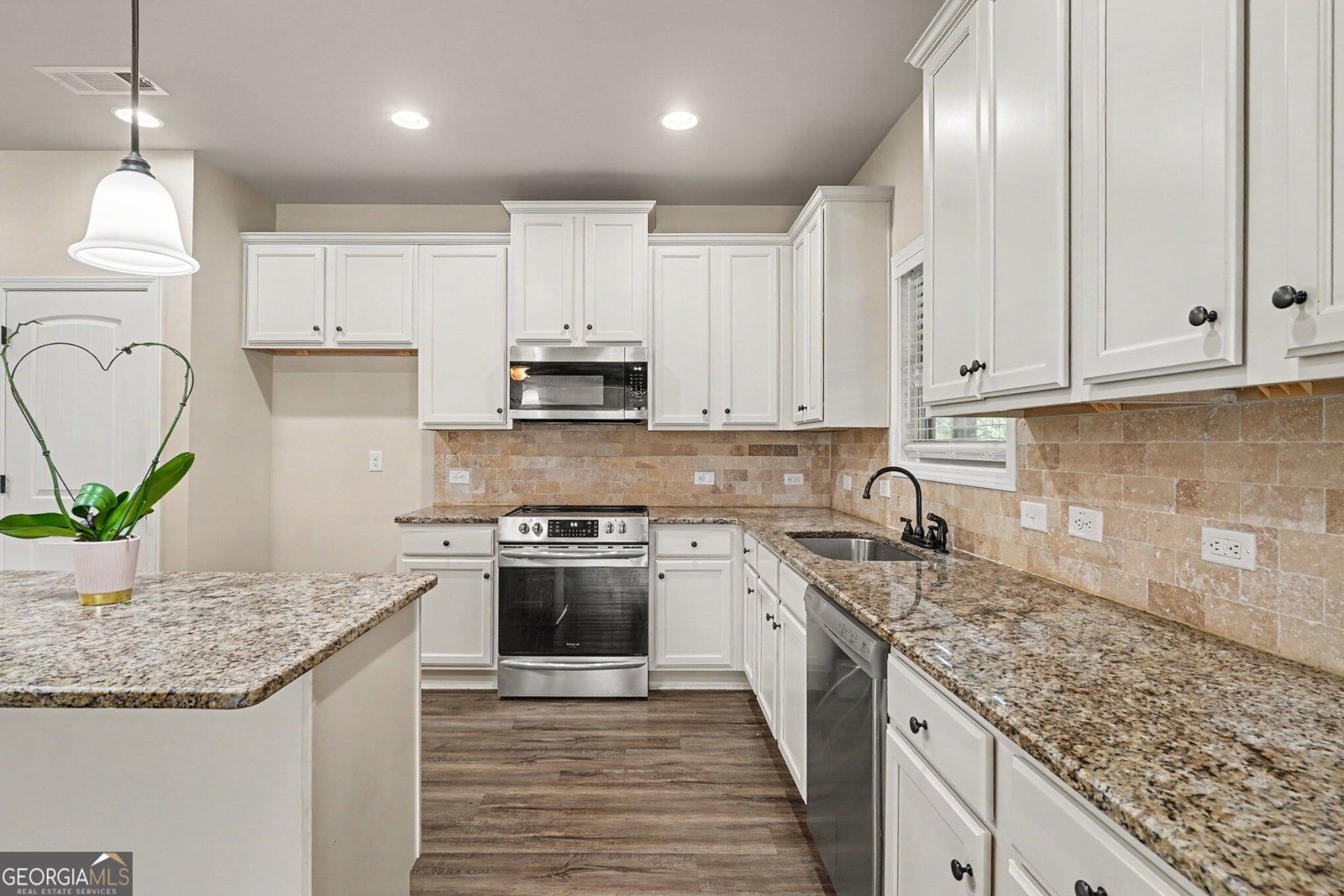 643 Patillo Road Stockbridge - Photo 13
