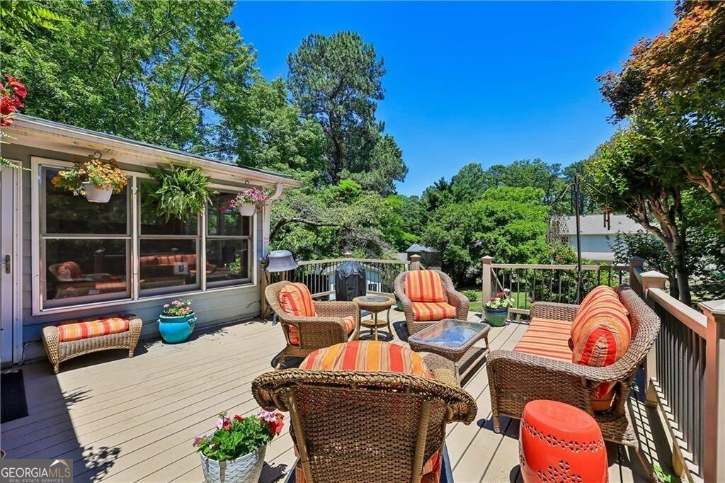 1292 Stoneybrook Drive Tucker - main photo