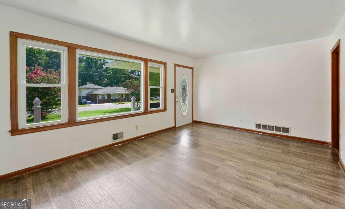 1223 Sanders Drive Morrow - Photo 9