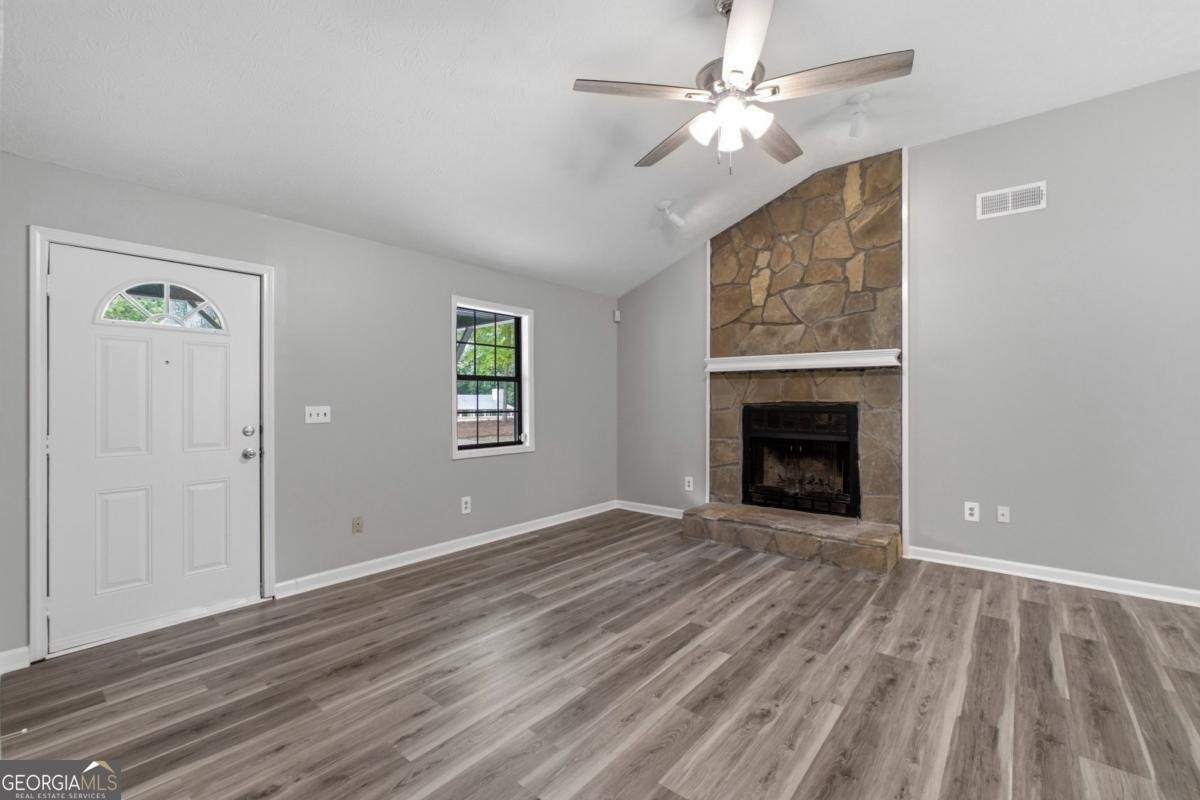 1526 Haynes Court Grayson - Photo 9