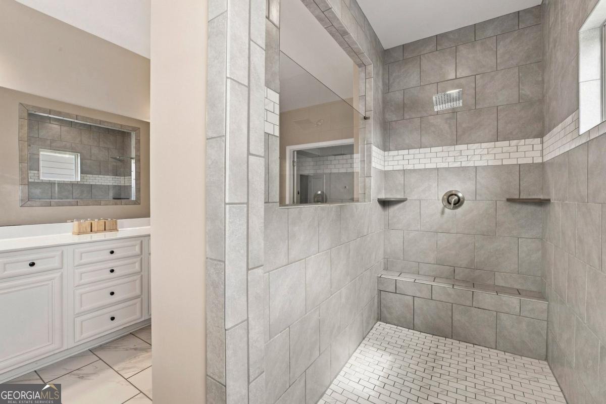 3946 Woodoats Circle Buford - Photo 37