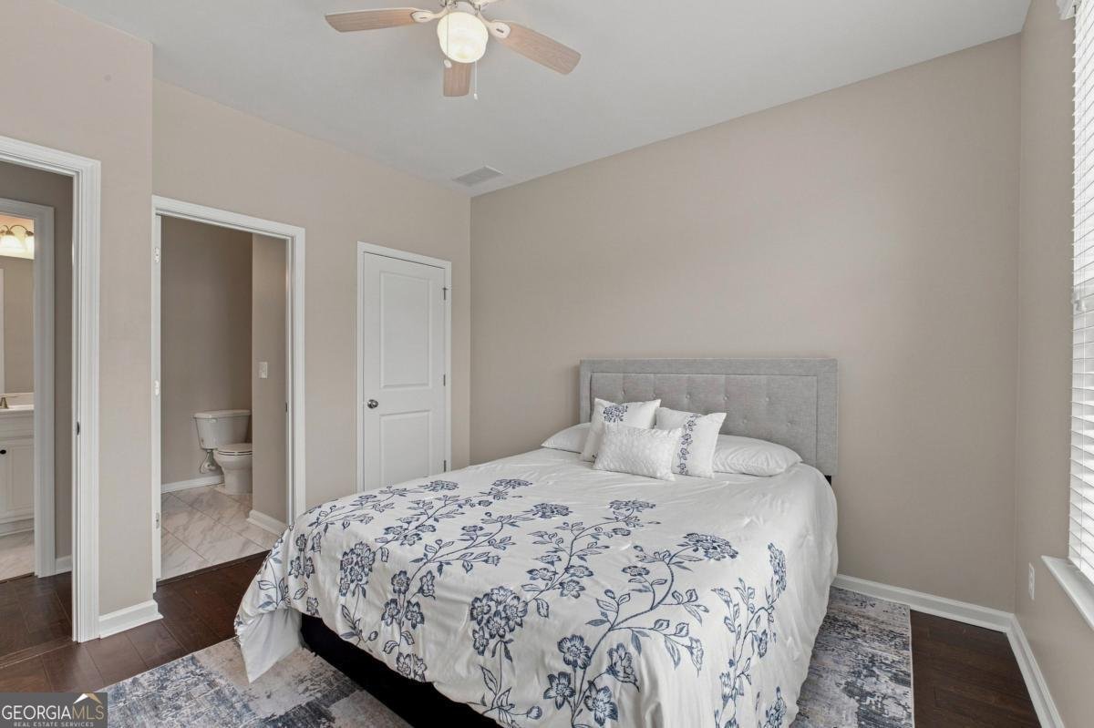 3946 Woodoats Circle Buford - Photo 9