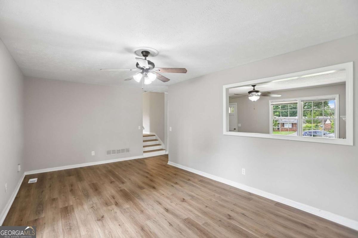 6041 Ridge Way Douglasville - Photo 11
