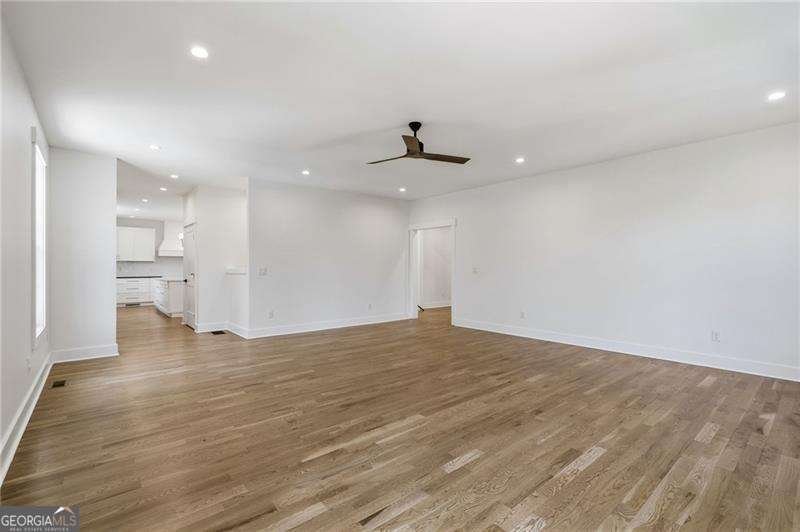 2183 Deep Woods Way Marietta - Photo 15