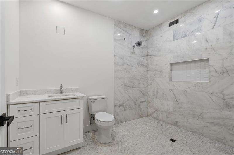 2183 Deep Woods Way Marietta - Photo 33