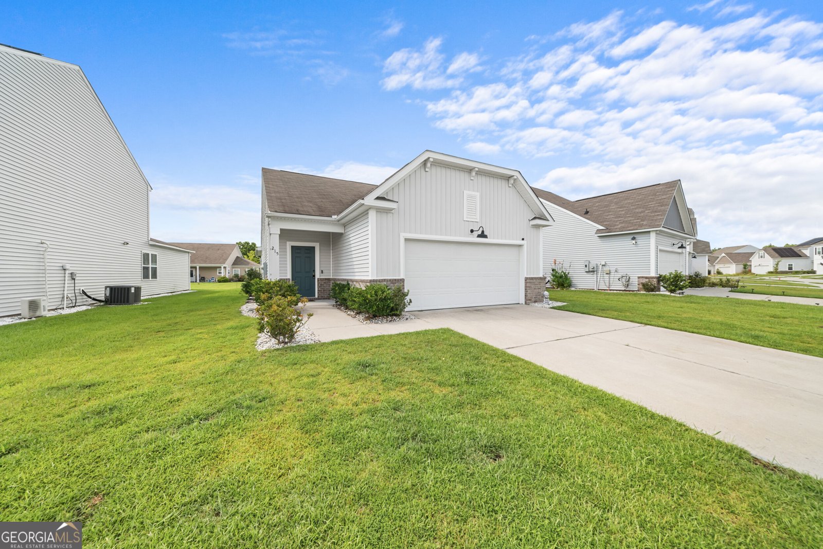 215 Crabapple Circle Port Wentworth - main photo