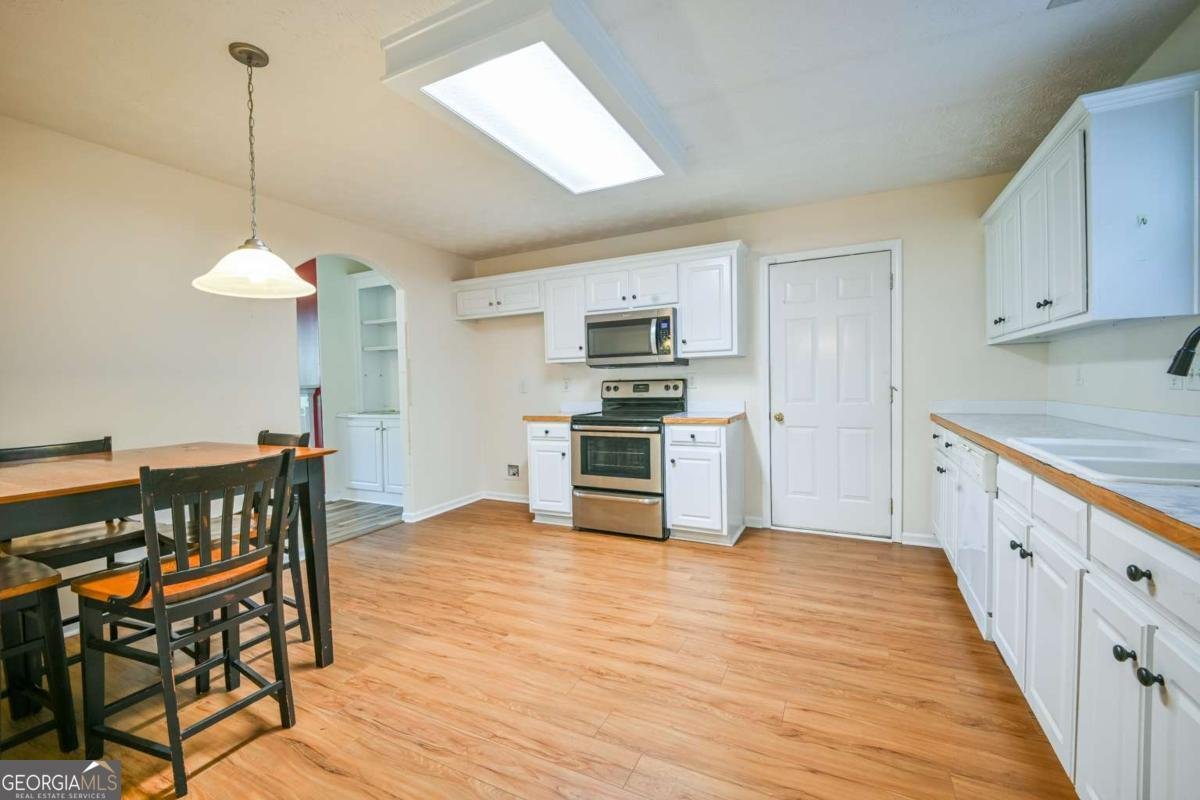 524 Greenfield Drive Statham - Photo 13