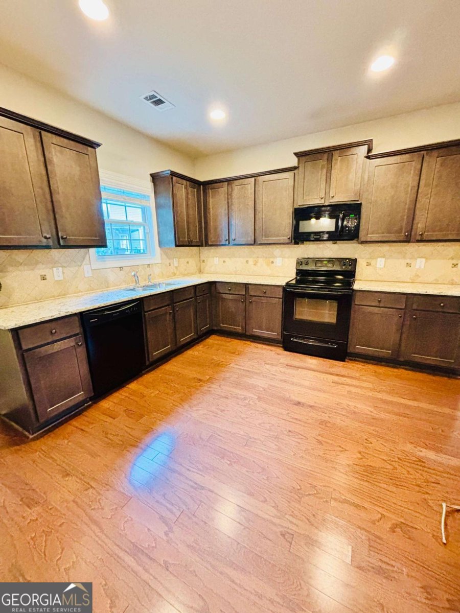 815 Ansbeth Way Athens - Photo 6