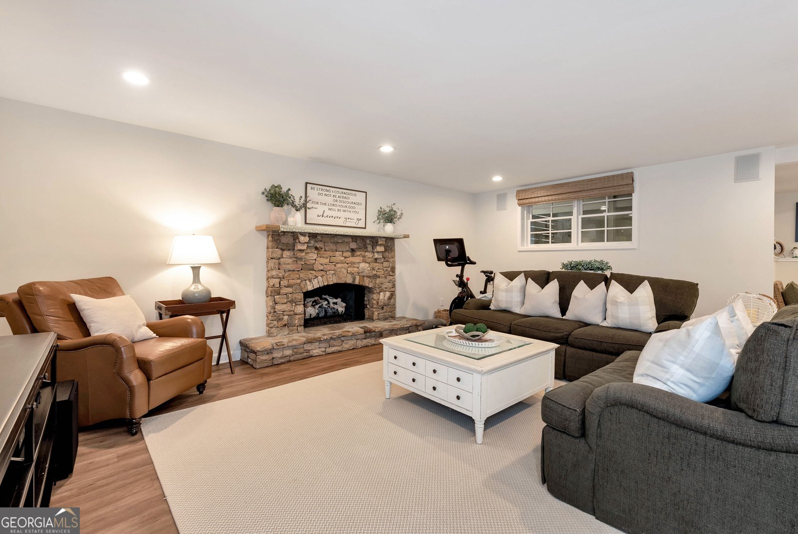 300 Chesterton Circle Johns Creek - Photo 38