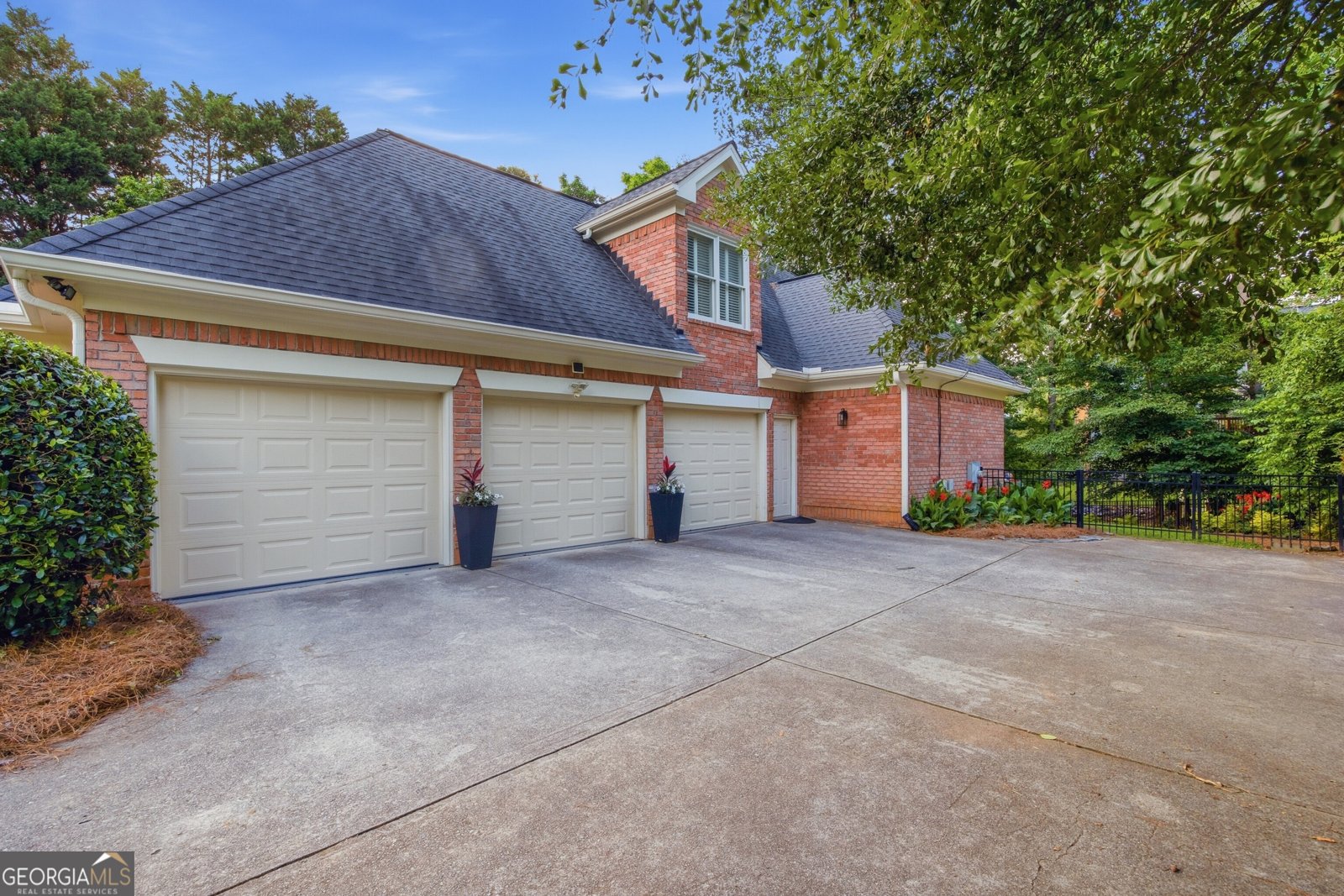 7030 Sweet Creek Road Johns Creek - Photo 8