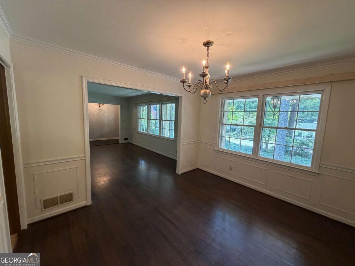 3887 Menlo Drive Atlanta - Photo 10