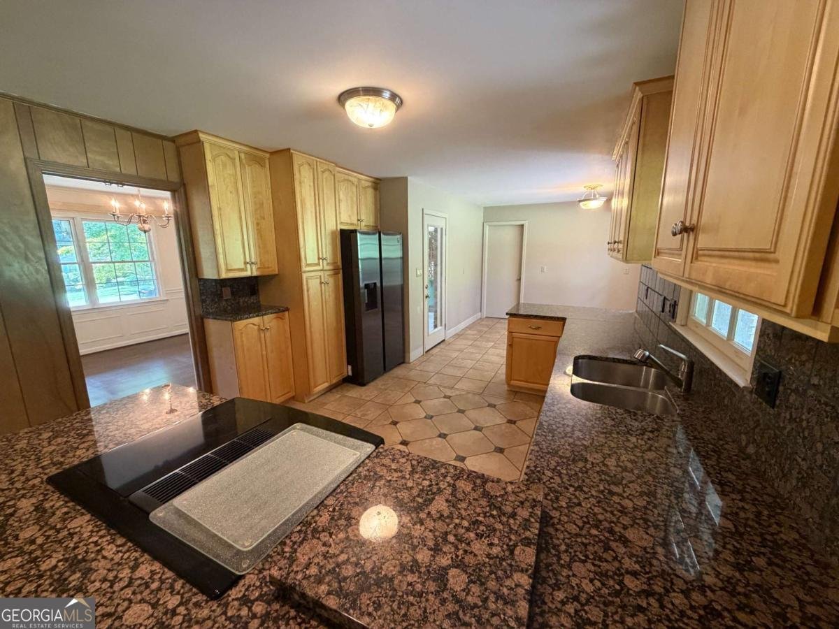 3887 Menlo Drive Atlanta - Photo 19