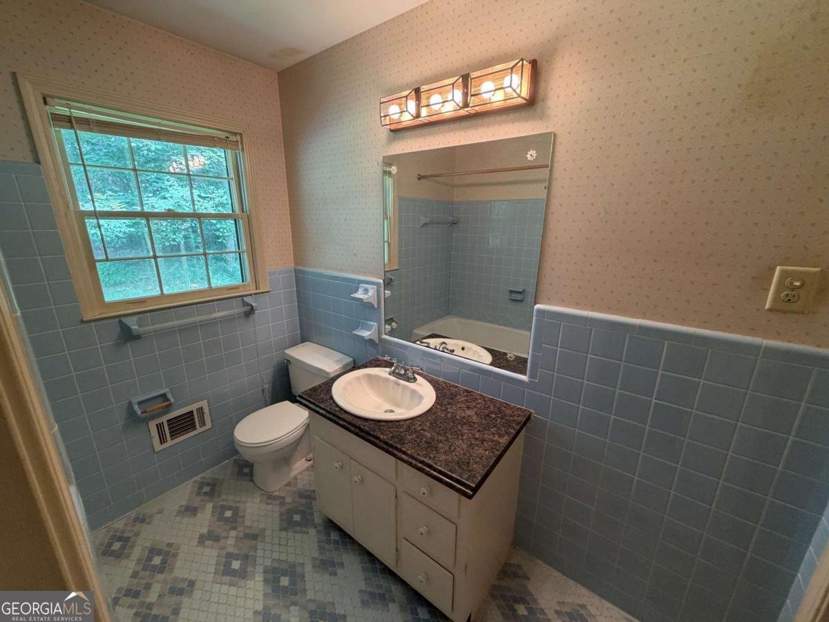 3887 Menlo Drive Atlanta - Photo 24