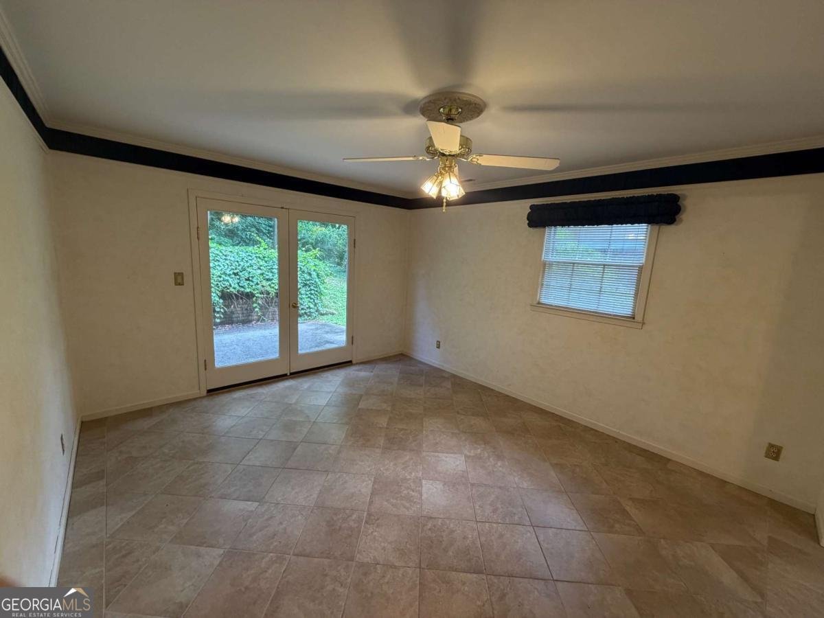 3887 Menlo Drive Atlanta - Photo 40