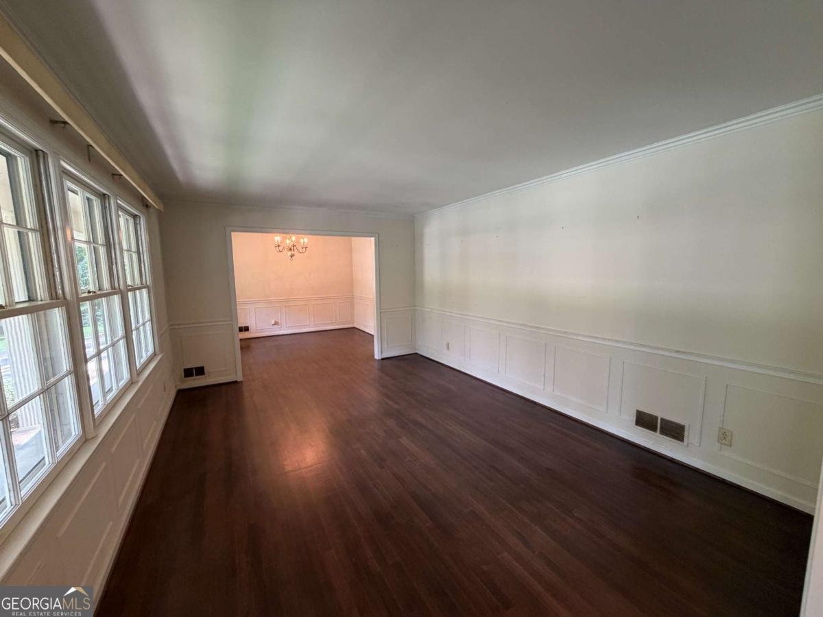 3887 Menlo Drive Atlanta - Photo 6