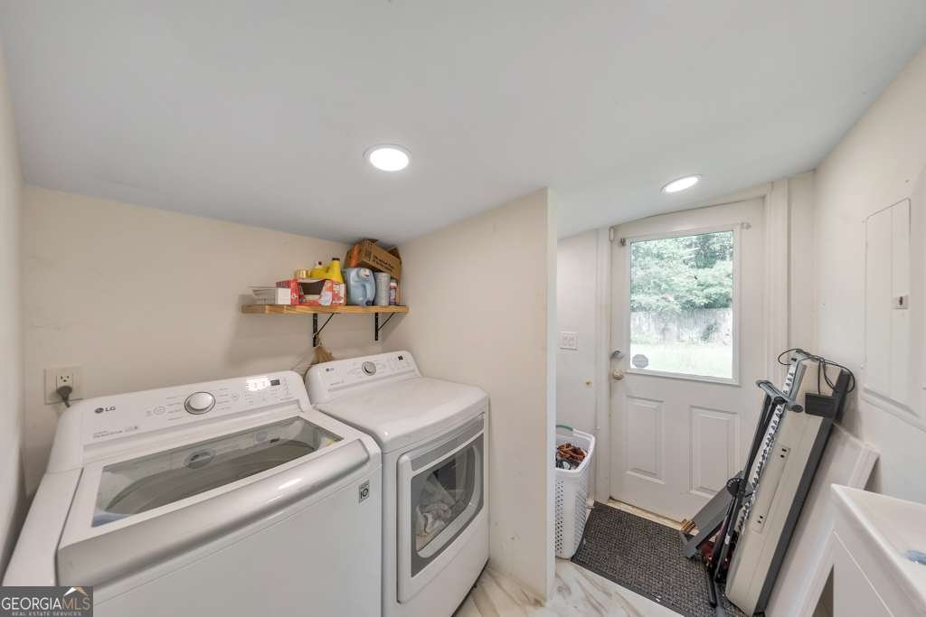 7715 Midway Road Alpharetta - Photo 9