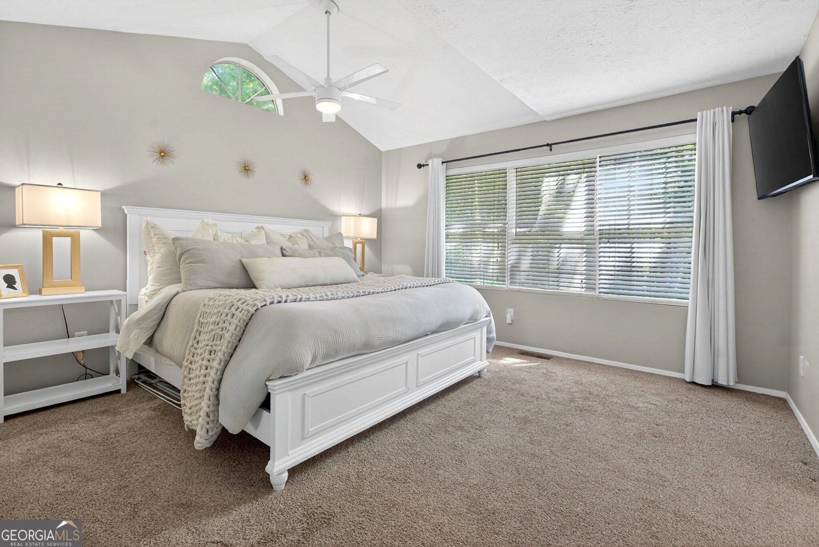 5035 Bridges Drive Alpharetta - Photo 18