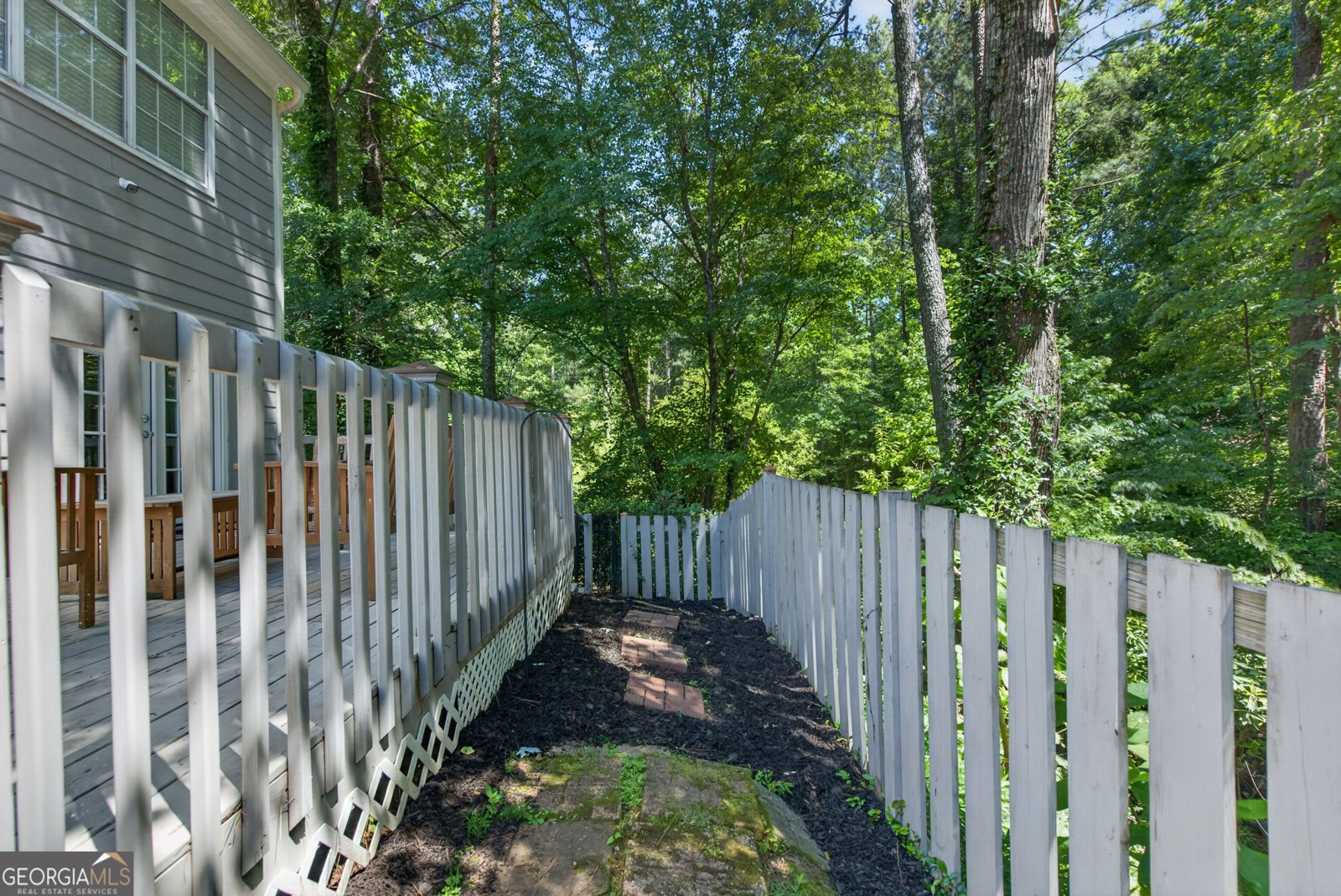5035 Bridges Drive Alpharetta - Photo 31