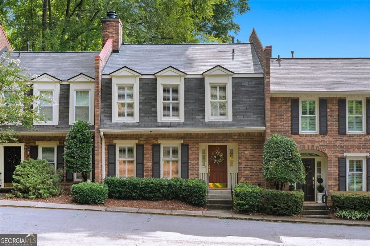 12 Queen Victoria Place Atlanta - main photo