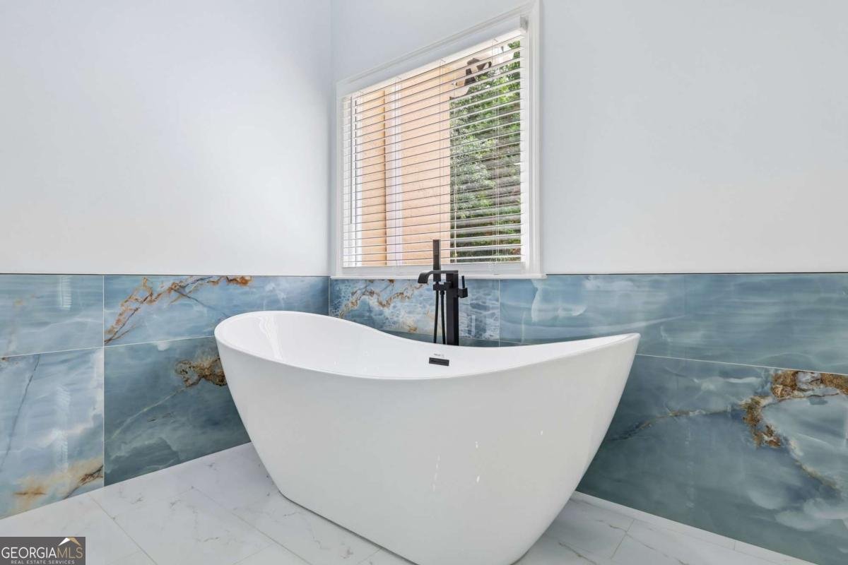 172 Wexford Court Stockbridge - Photo 55