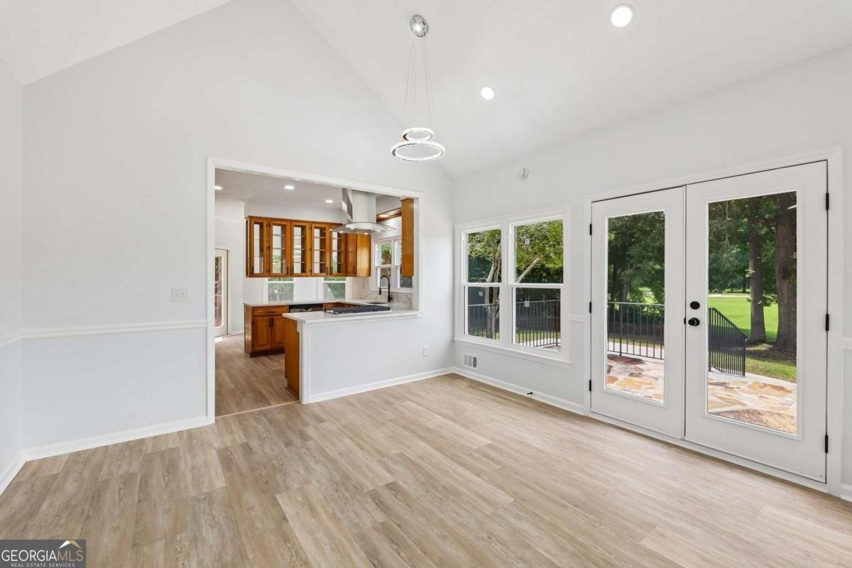 172 Wexford Court Stockbridge - Photo 8