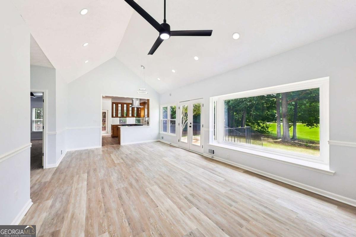 172 Wexford Court Stockbridge - Photo 9