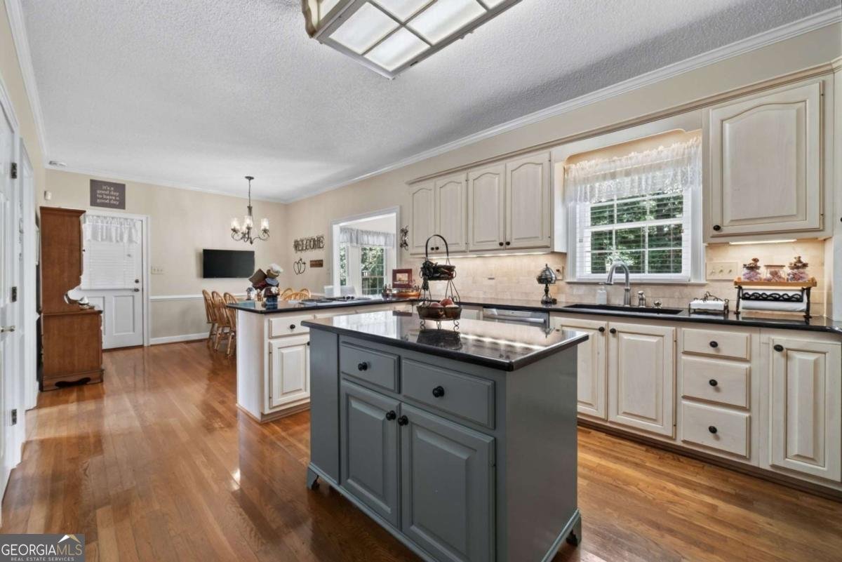 1590 Hickory Lake Drive Snellville - Photo 13