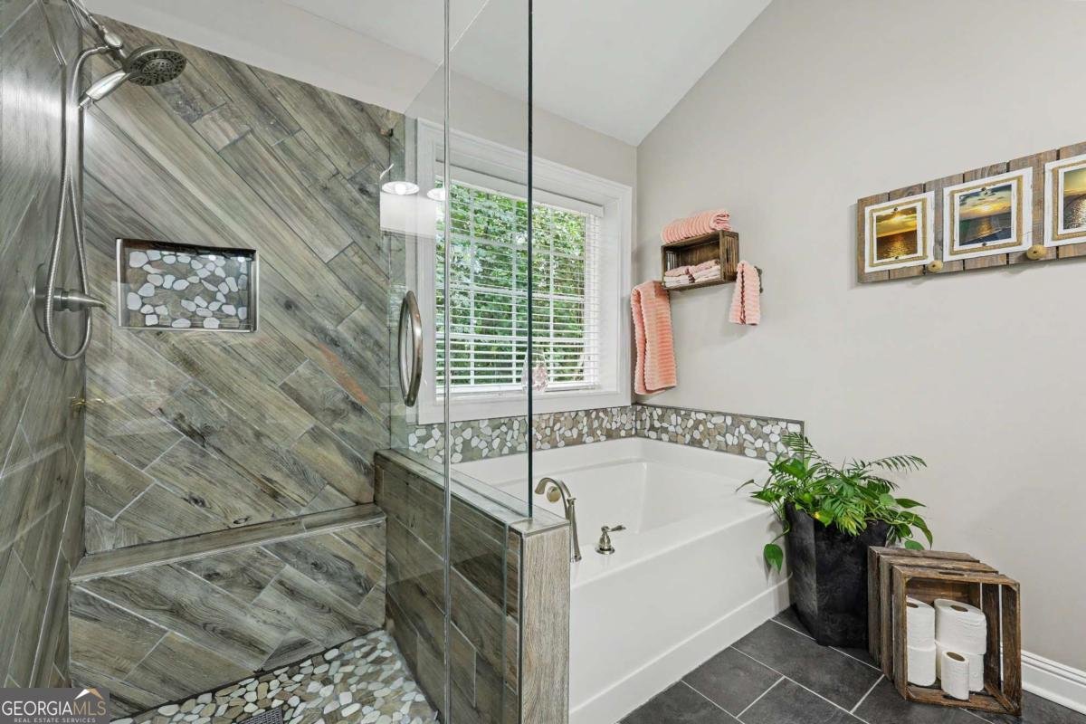2038 Wildcat Cliffs Lane Lawrenceville - Photo 13