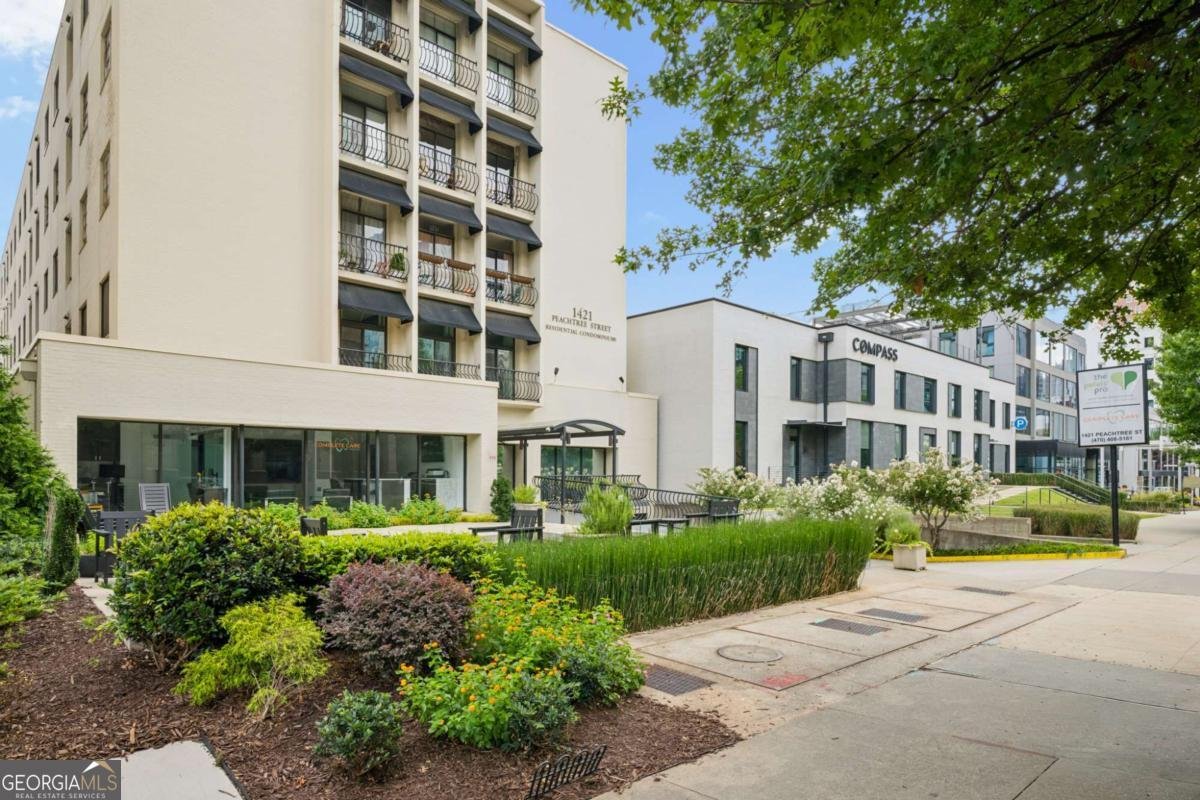 1421 Peachtree Street Atlanta - main photo