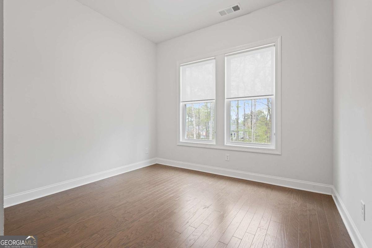 4879 Glencree Court Powder Springs - Photo 16
