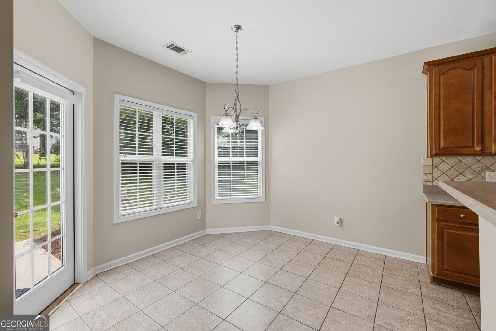8004 Larksview Drive Fairburn - Photo 25