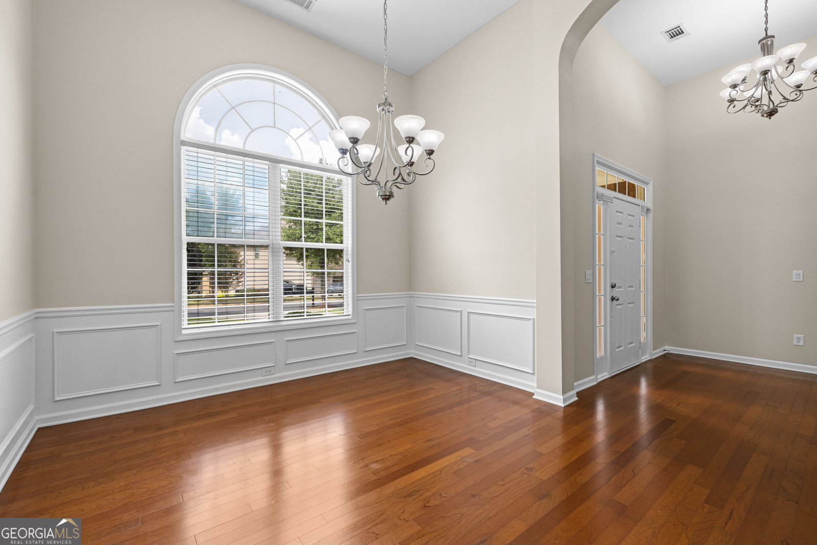 8004 Larksview Drive Fairburn - Photo 6