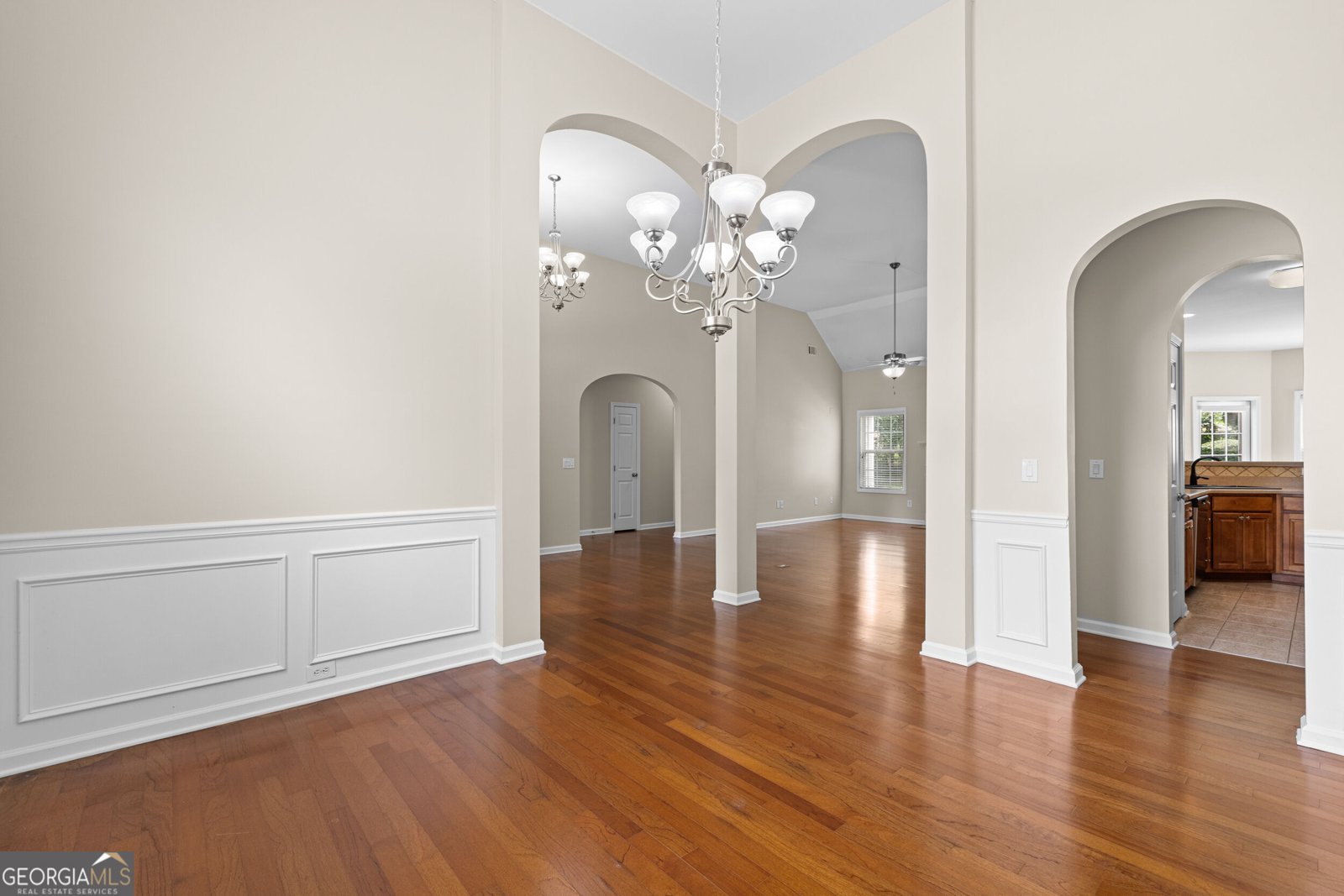 8004 Larksview Drive Fairburn - Photo 8