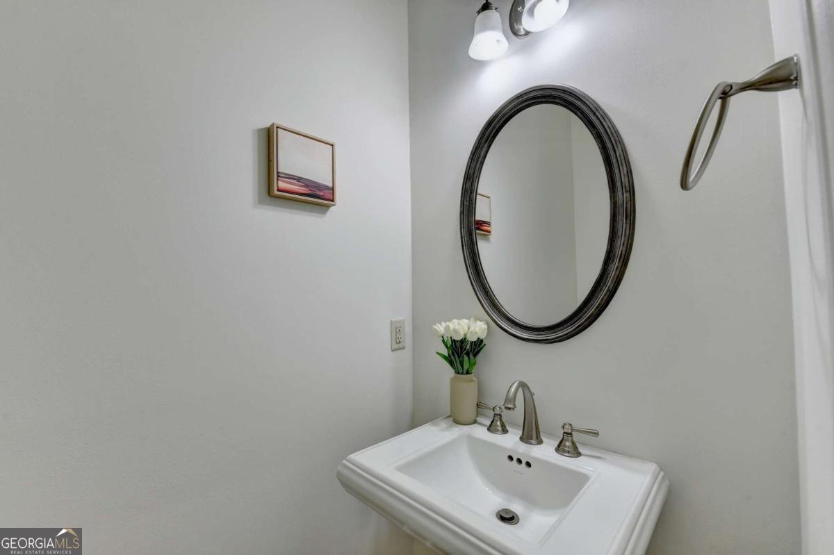 6961 Fellowship Lane Flowery Branch - Photo 32