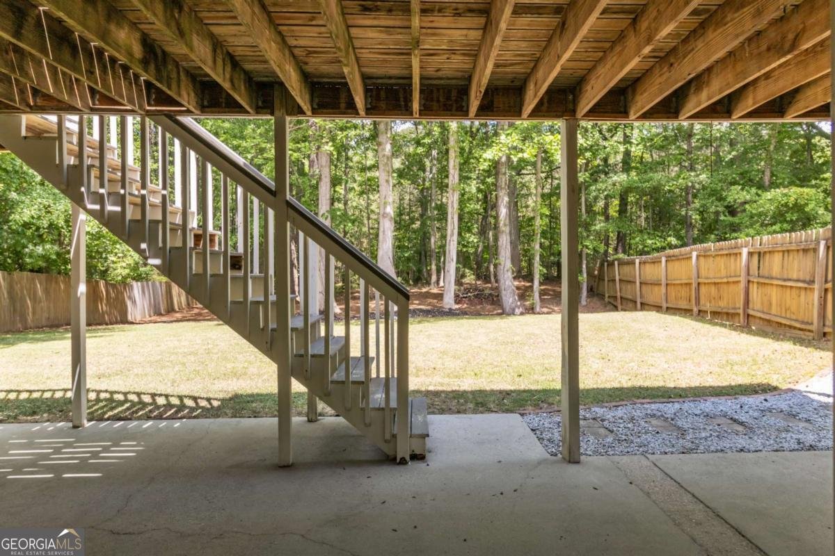 135 London Berry Court Tyrone - Photo 32