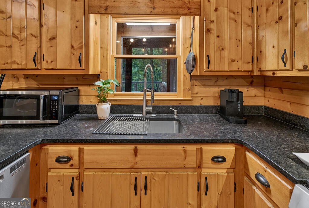 681 Skyview Drive Ellijay - Photo 17