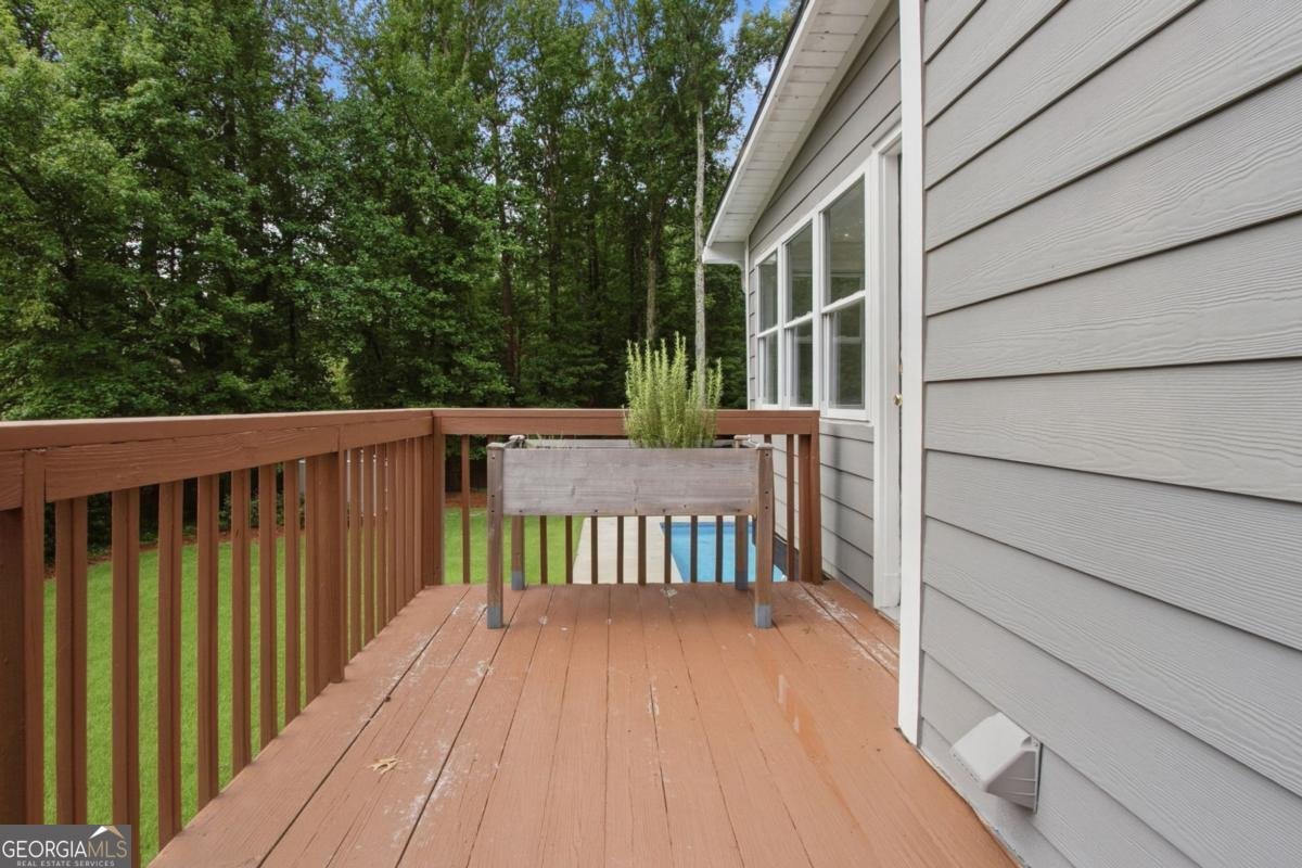 2033 Hessian Court Stone Mountain - Photo 15