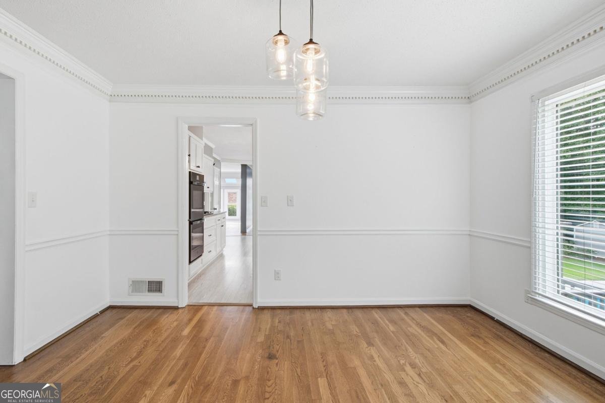 2033 Hessian Court Stone Mountain - Photo 22