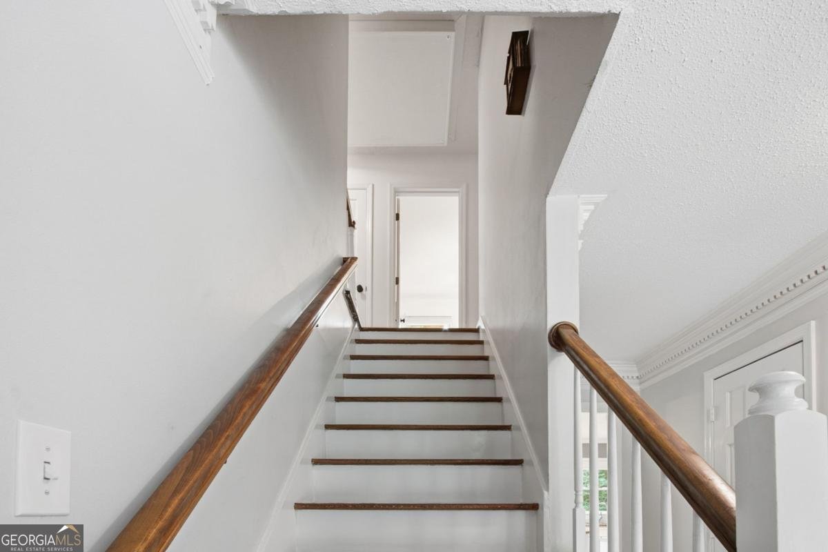 2033 Hessian Court Stone Mountain - Photo 27