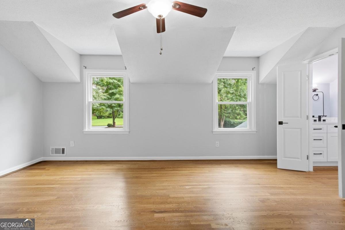 2033 Hessian Court Stone Mountain - Photo 28