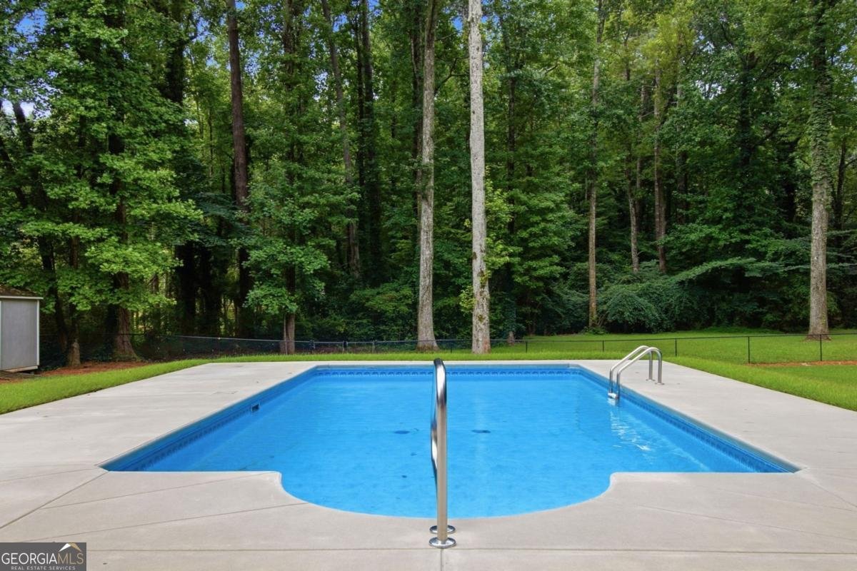 2033 Hessian Court Stone Mountain - Photo 53